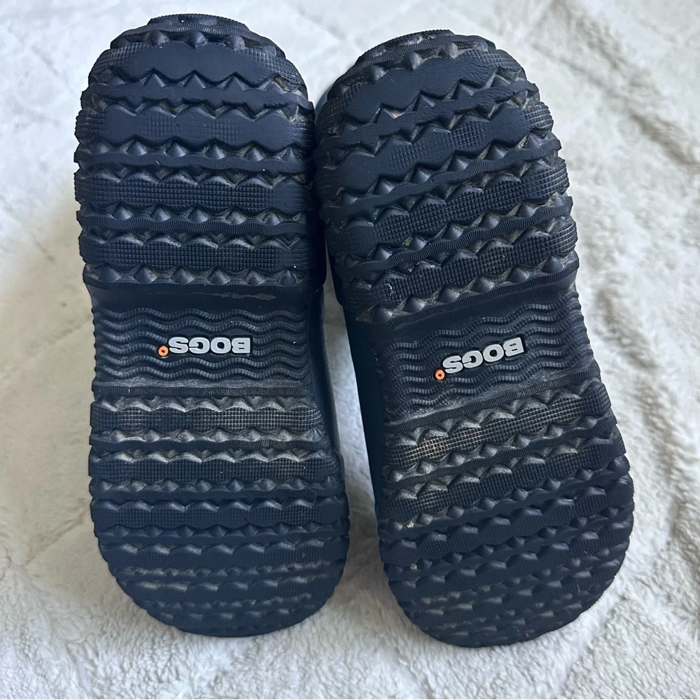 Bogs | K York Solid Navy Rain Boots | Size 4